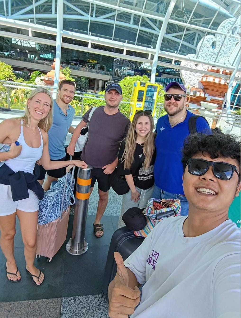 KarinExplore.ID airport transfer guests in Bali